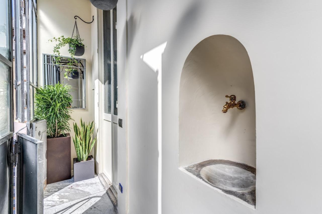 Heritage Miracle Suite Рим Екстер'єр фото