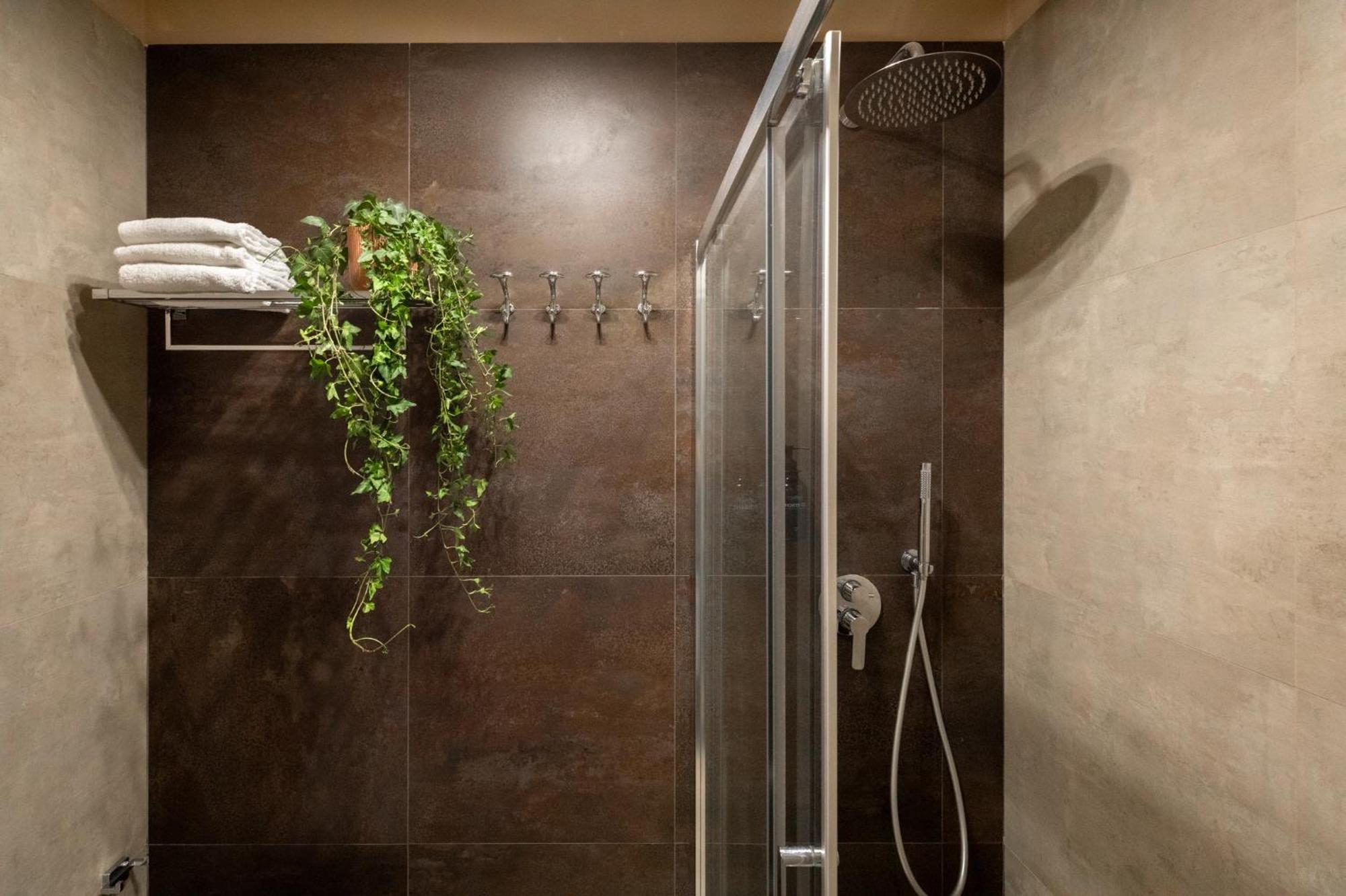 Heritage Miracle Suite Рим Екстер'єр фото